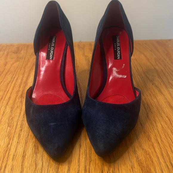 Charles Jourdan Navy Blue Heels 8M - Picture 2 of 5